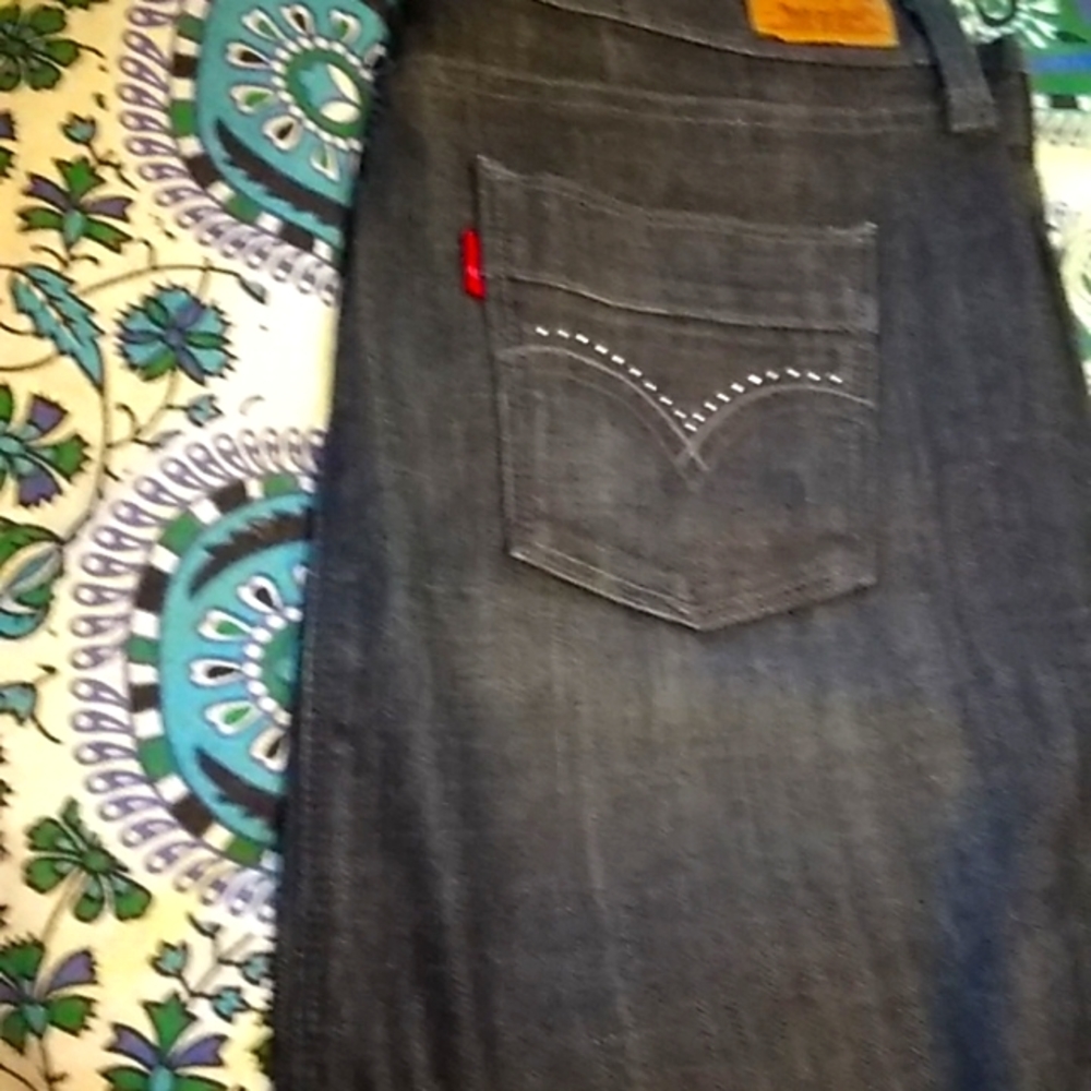 Women's Levi skirt